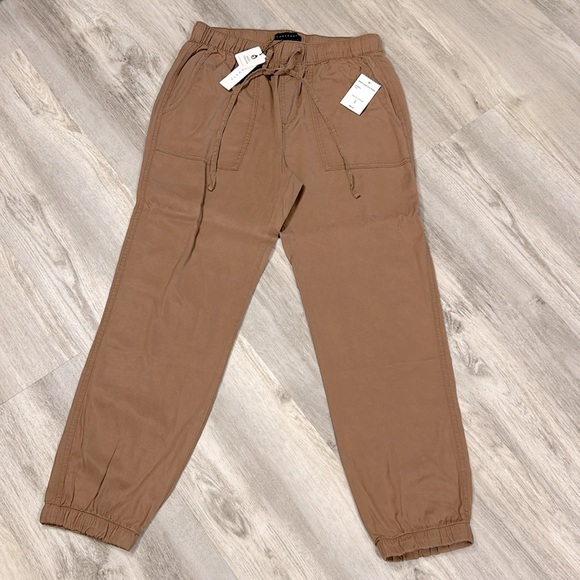 Sanctuary Women’s Praline Tencel Jogger Pocketed Drawstring Waist Trouser Pants - Picture 1 of 9